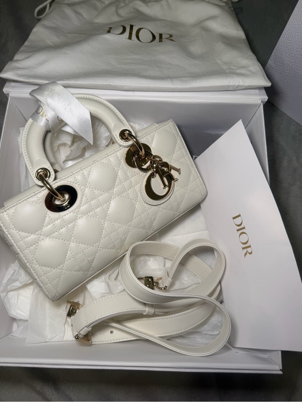 Dior Small Lady D-Joy Bag – Latte Cannage Lambskin - Picture 3 of 11